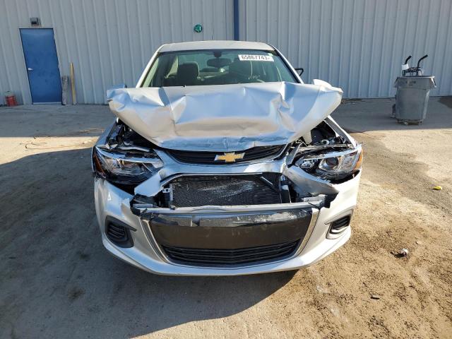 1G1JB5SB4K4124674 - 2019 CHEVROLET SONIC LS 银色 照片 5