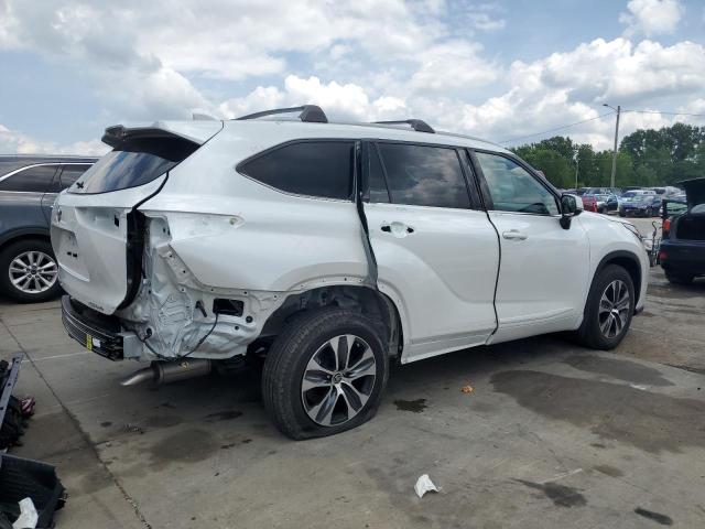 5TDGZRBH1NS242389 - 2022 TOYOTA HIGHLANDER XLE თეთრი ფოტო 3