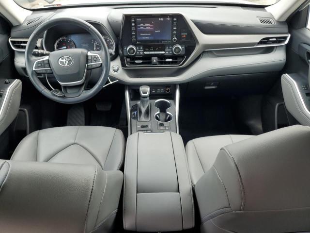 5TDGZRBH1NS242389 - 2022 TOYOTA HIGHLANDER XLE თეთრი ფოტო 8