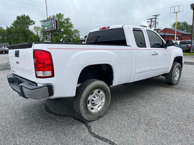 2GTEK19J281259879 - 2008 GMC SIERRA K1500 WHITE photo 4