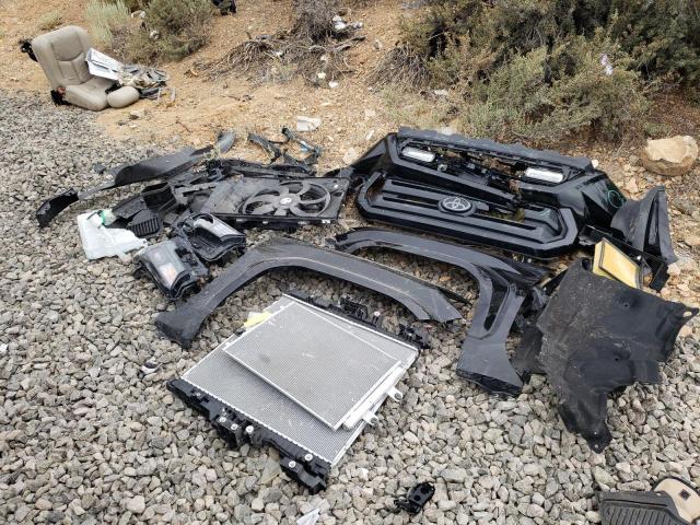 3TMLB5JN6SM097008 - 2025 TOYOTA TACOMA DOUBLE CAB BLACK photo 12