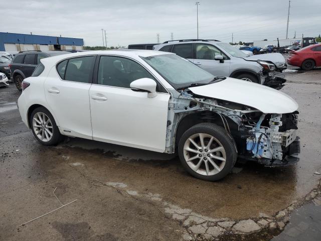 JTHKD5BH5D2170229 - 2013 LEXUS CT 200 WHITE photo 4