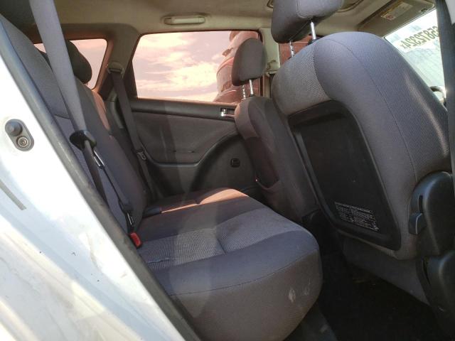 2T1KR32E53C027892 - 2003 TOYOTA COROLLA MA XR WHITE photo 11