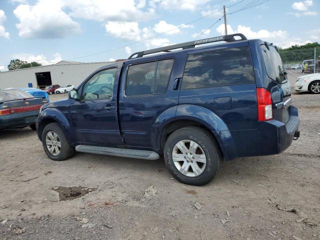 5N1AR18W36C678057 - 2006 NISSAN PATHFINDER LE BLUE photo 2