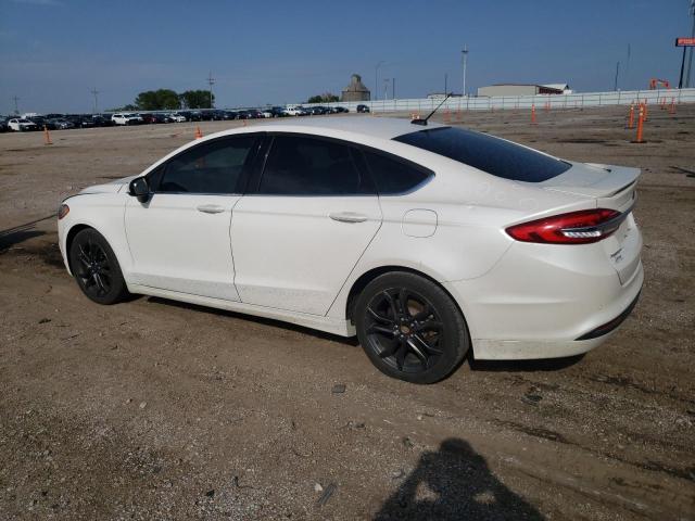 3FA6P0HD5JR272967 - 2018 FORD FUSION SE WHITE photo 2