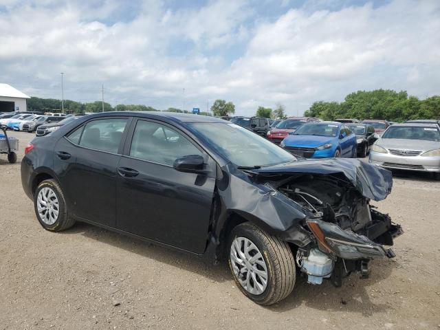 2T1BURHE8JC035684 - 2018 TOYOTA COROLLA L BLACK photo 4