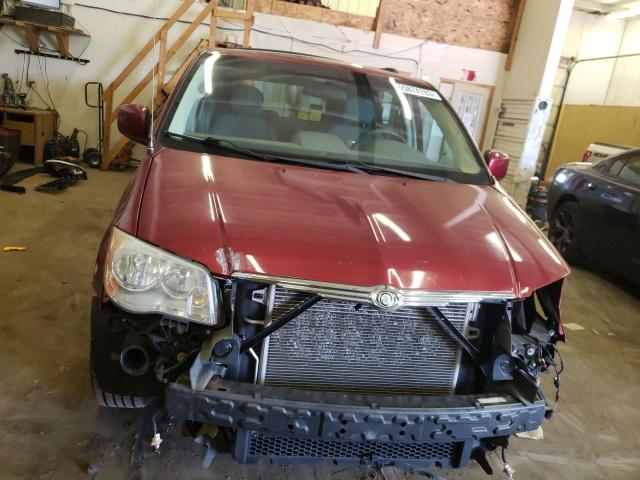 2A4RR5D13AR358188 - 2010 CHRYSLER TOWN & COU TOURING 勃艮第红 照片 5