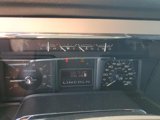 5LMJJ2J56AEJ09311 - 2010 LINCOLN NAVIGATOR შავი ფოტო 9