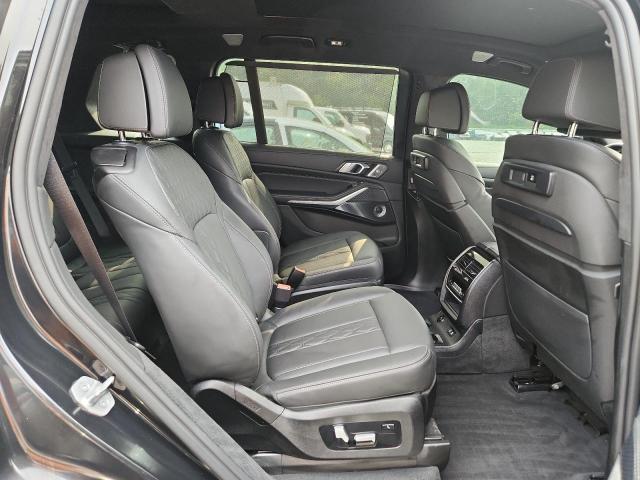 5UXCX6C11N9L41358 - 2022 BMW X7 ALPINA XB7 BLACK photo 11
