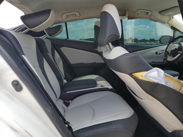 JTDKARFP2H3004057 - 2017 TOYOTA PRIUS PRIM 白色 照片 10