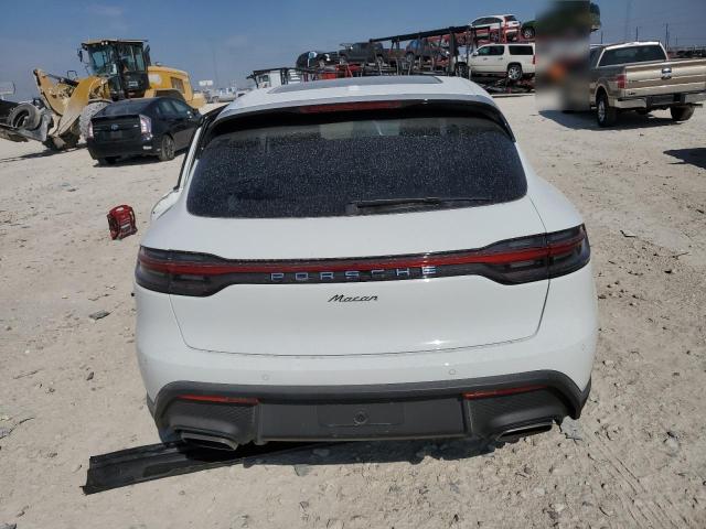 WP1AA2A55PLB07785 - 2023 PORSCHE MACAN BASE WHITE photo 6