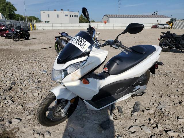 MLHJF2807B5002382 - 2011 HONDA PCX Սպիտակ լուսանկար 2