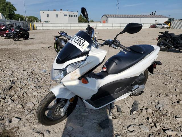 MLHJF2807B5002382 - 2011 HONDA PCX WHITE photo 2