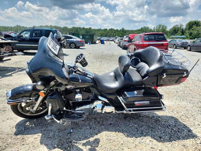 1HD1FC4108Y620995 - 2008 HARLEY-DAVIDSON FLHTCUI BLACK photo 3