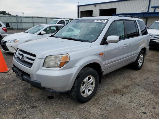 5FNYF28258B020552 - 2008 HONDA PILOT VP SILVER photo 1