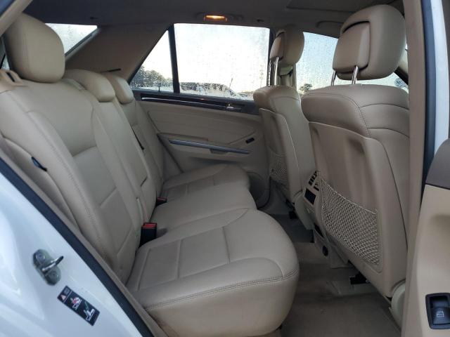 4JGBB8GB3AA588640 - 2010 MERCEDES-BENZ ML 350 4MATIC WHITE photo 11