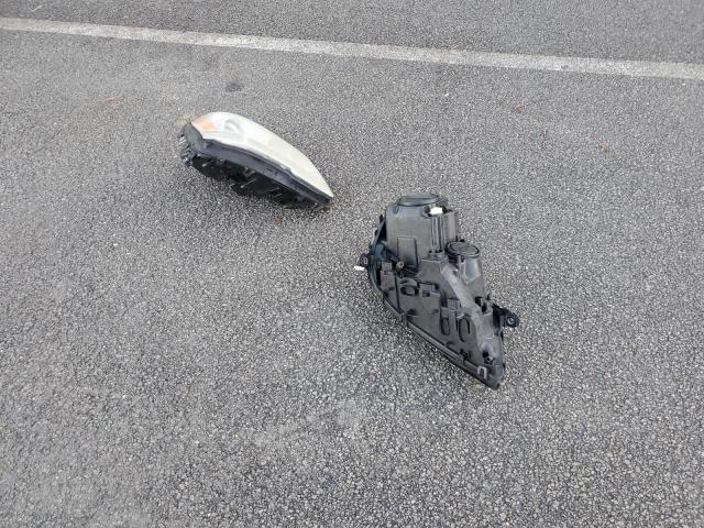 4JGBB8GB3AA588640 - 2010 MERCEDES-BENZ ML 350 4MATIC WHITE photo 13