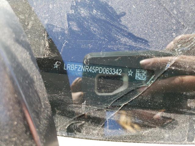 LRBFZNR45PD063342 - 2023 BUICK ENVISION ESSENCE GRAY photo 13