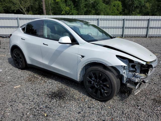 5YJYGDEE2LF052570 - 2020 TESLA MODEL Y Weiß Foto 4