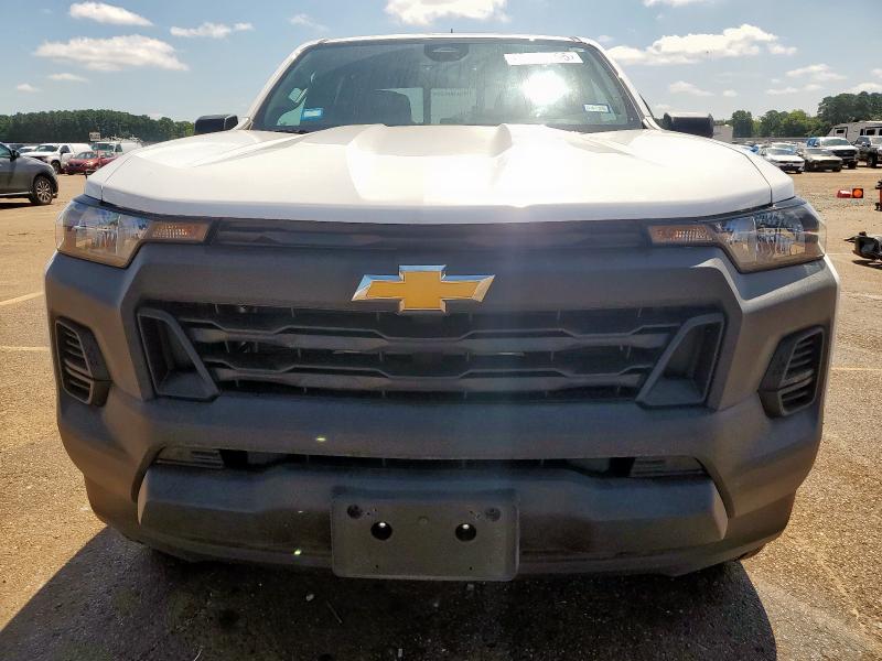 1GCPSBEK9R1150100 - 2024 CHEVROLET COLORADO WHITE photo 5