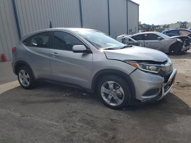 3CZRU6H30KG704902 - 2019 HONDA HR-V LX SILVER photo 4