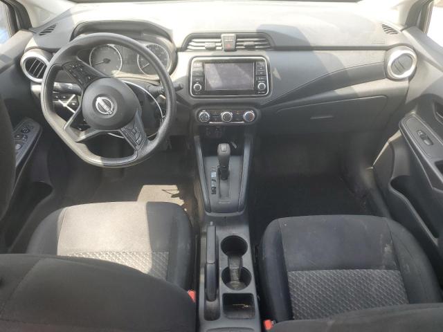 3N1CN8DV0PL873797 - 2023 NISSAN VERSA S 银色 照片 8