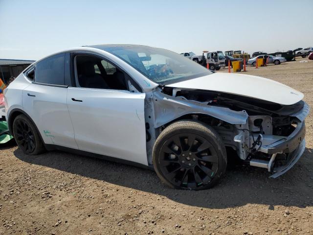 7SAYGDEE3RF154326 - 2024 TESLA MODEL Y Білий фото 4