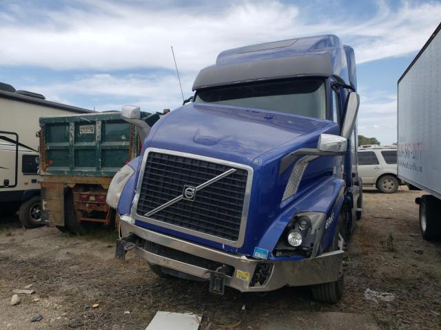 4V4NC9EH5FN176963 - 2015 VOLVO VN VNL BLUE photo 2