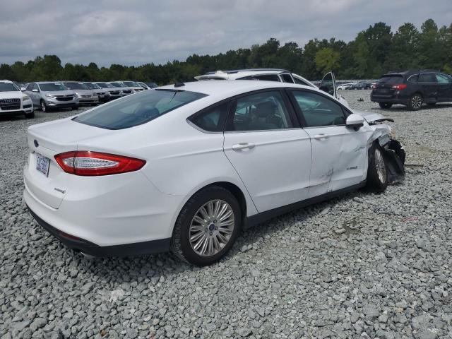 3FA6P0UU7GR177244 - 2016 FORD FUSION S HYBRID WHITE photo 3