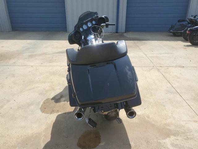 1HD1KBC14NB643430 - 2022 HARLEY-DAVIDSON FLHX BLACK photo 4