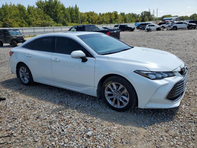 4T1BZ1FB5KU008664 - 2019 TOYOTA AVALON XLE WHITE photo 4