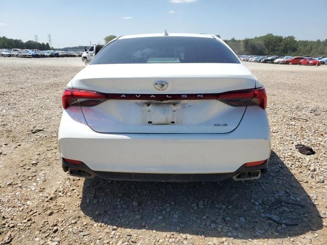 4T1BZ1FB5KU008664 - 2019 TOYOTA AVALON XLE WHITE photo 6