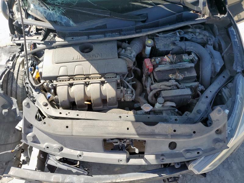 3N1AB7AP8JL624798 - 2018 NISSAN SENTRA S 黑色 照片 11