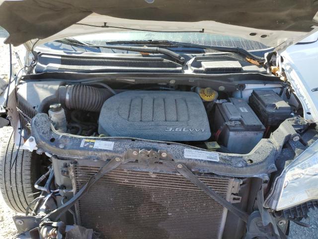 2C4RC1CG3FR707623 - 2015 CHRYSLER TOWN & COU TOURING L WHITE photo 12