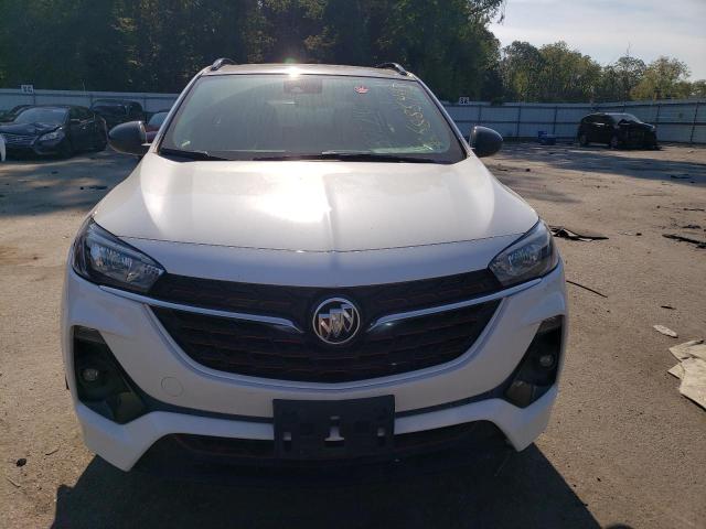 KL4MMDSL2LB107526 - 2020 BUICK ENCORE GX SELECT WHITE photo 5