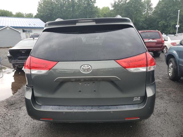 5TDDK3DC6DS059476 - 2013 TOYOTA SIENNA XLE GRAY photo 6