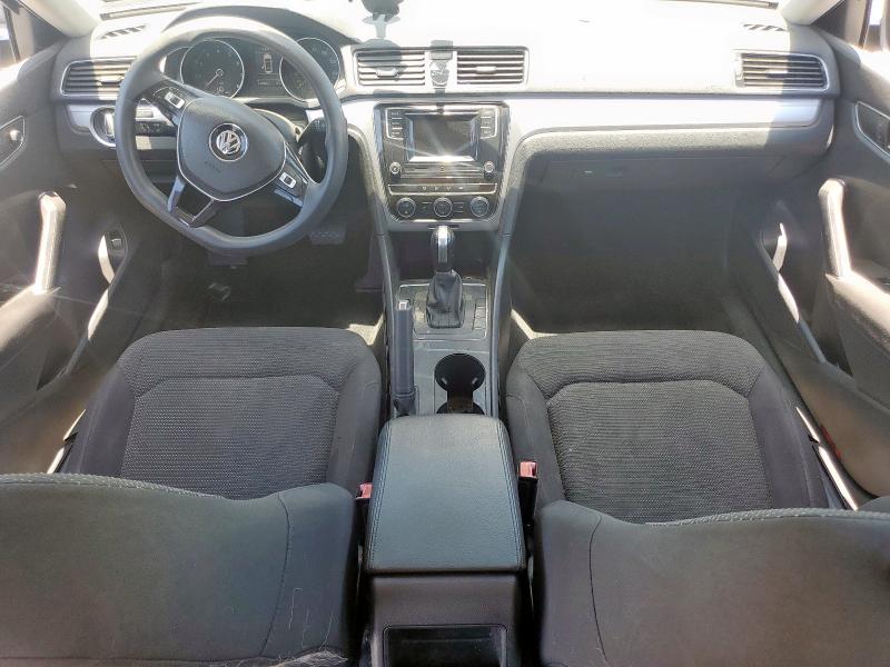 1VWAT7A31HC049454 - 2017 VOLKSWAGEN PASSAT S Mavi foto 8