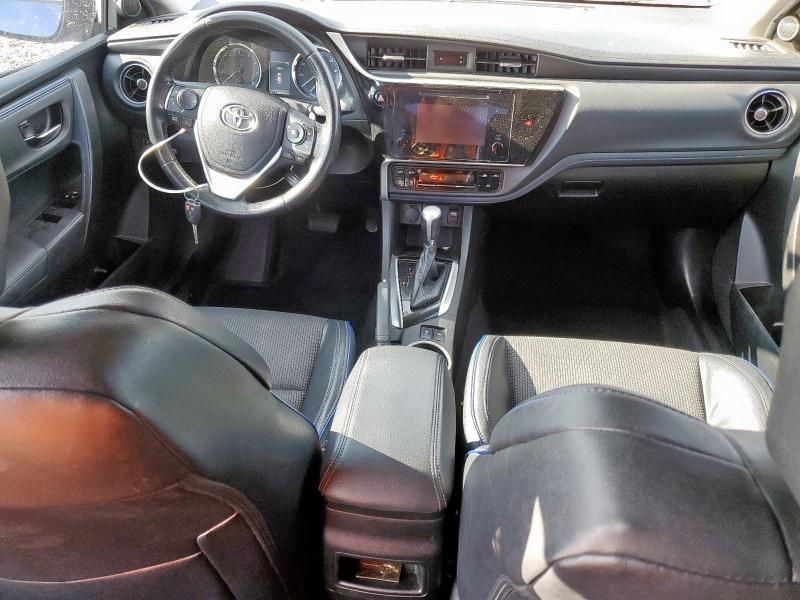 5YFBURHE2KP925678 - 2019 TOYOTA COROLLA L 蓝色 照片 8