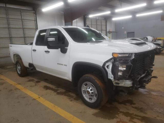 1GC5YLEY9RF425726 - 2024 CHEVROLET SILVERADO K2500 HEAVY DUTY WHITE photo 4