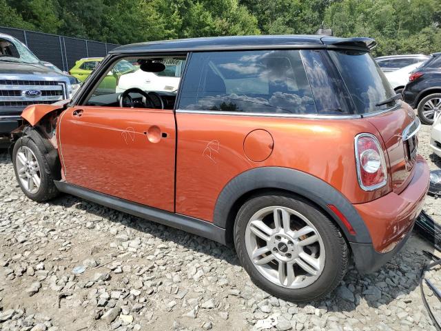 WMWSU3C52BT184345 - 2011 MINI COOPER ORANGE photo 2