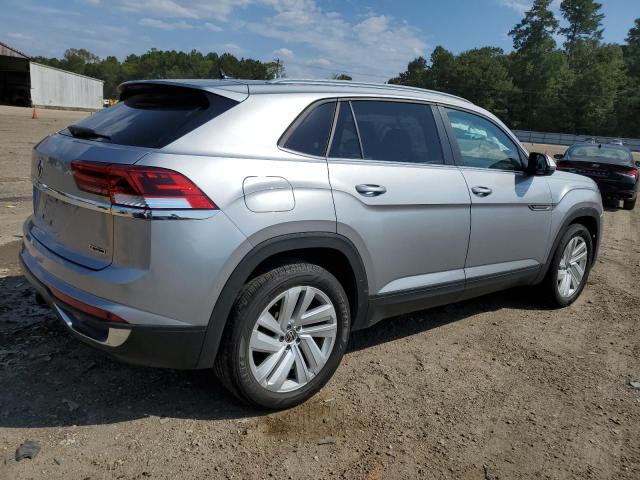 1V2KE2CA8MC202856 - 2021 VOLKSWAGEN ATLAS CROS SE გრაფიტი ფოტო 3