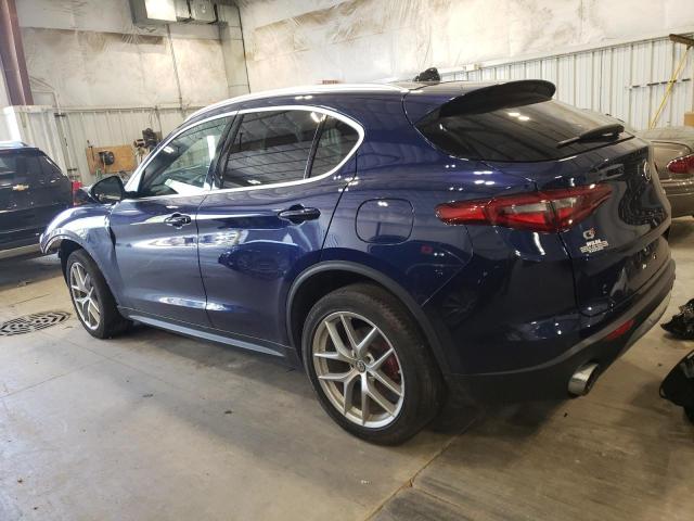 ZASPAKBN2K7C37011 - 2019 ALFA ROMEO STELVIO TI BLUE photo 2