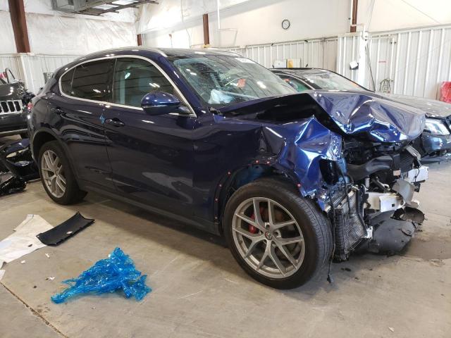 ZASPAKBN2K7C37011 - 2019 ALFA ROMEO STELVIO TI BLUE photo 4