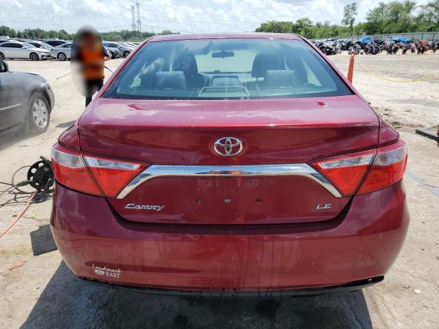 4T1BF1FK4FU928431 - 2015 TOYOTA CAMRY LE RED photo 6
