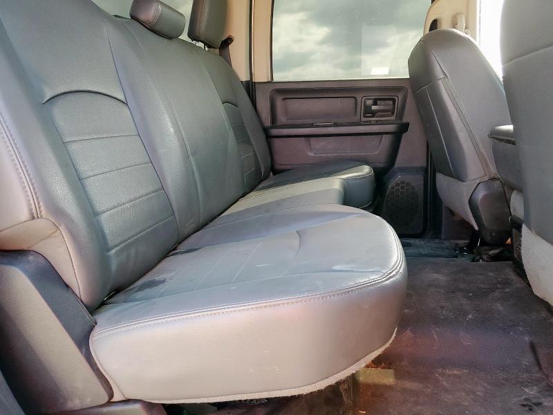 3C6UR5HL1FG655394 - 2015 RAM 2500 ST 白色 照片 10