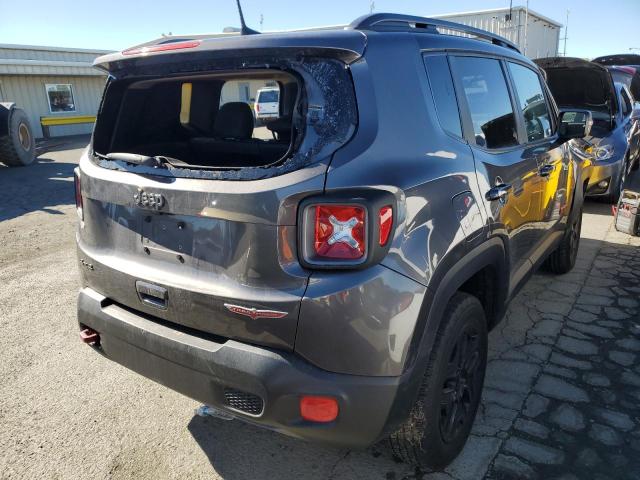 ZACCJBCB6JPH59699 - 2018 JEEP RENEGADE TRAILHAWK BLACK photo 4