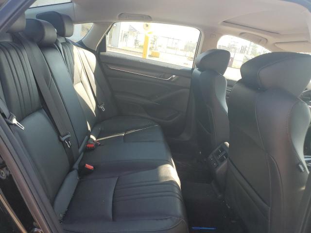 1HGCV1F95JA807928 - 2018 HONDA ACCORD TOURING BLACK photo 10