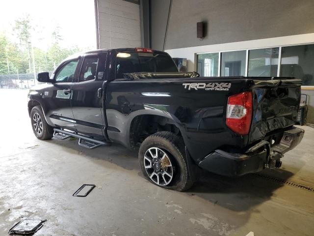 5TFUY5F16HX593972 - 2017 TOYOTA TUNDRA DOUBLE CAB SR/SR5 BLACK photo 2