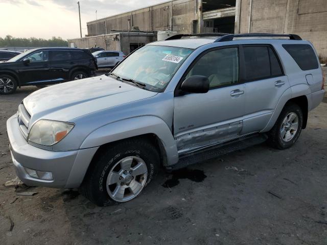 2004 TOYOTA 4RUNNER SR5, 