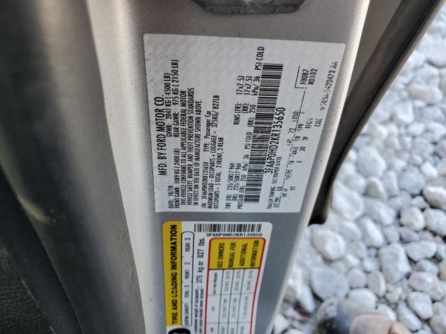 3FA6P0HD2KR135650 - 2019 FORD FUSION SE SILVER photo 12